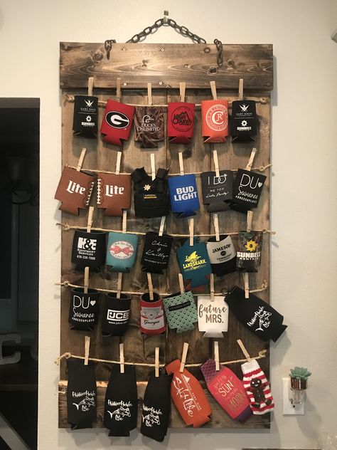 Stubbie Holder Storage, Can Koozie Display Ideas, Stubby Holder Storage, Diy Beer Coozie Holder, Koozie Organization Ideas, Can Koozie Storage Ideas, Koozie Display Ideas, Coozie Holder Diy, Koozie Holder Ideas