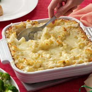 Swiss Cheese Recipes, Making Mashed Potatoes, Cheese Potatoes, Potato Dishes, Swiss Cheese, Vegan Cheese, Yummy Sides, Vegetable Side Dishes, Cheese Recipes