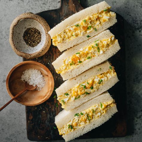 Japanese Egg Sandwich Recipe, Egg Sandwich Recipes, Japanese Egg Sandwich, Tamago Sando, Creamy Egg Salad, Japanese Sandwich, Egg Sandwich Recipe, Japanese Egg, Japanese Milk Bread