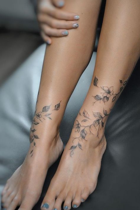 This post is about ankle tattoo ideas to give you lots of tattoo inspiration! Ankle tattoos are one of the more popular tattoo spots, and they’re such a great location for subtle and small tattoos. This list of 40 ankle tattoo designs & ideas includes lots of winding vines & pretty flowers, whimsical stars & moons, and some cute meaningful & creative tattoo ideas like Snoopy & other animals. Anklet Flower Tattoos For Women, Floral Ankle Band Tattoo, Biblical Ankle Tattoos For Women, Flower Vine Ankle Tattoo, Tattoo On Inside Of Ankle, Morning Glory Ankle Tattoo, Anime Ankle Tattoos, Outside Of Ankle Tattoo, Hummingbird Tattoo On Ankle