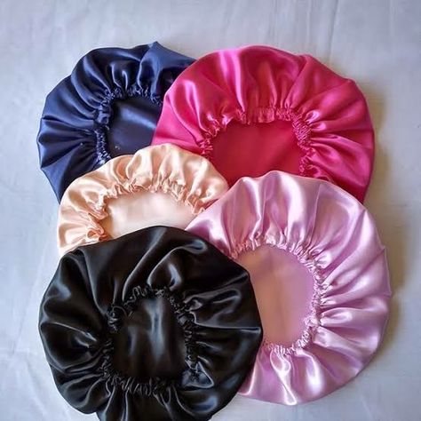 Cute Bonnets, Satin Bonnet Natural Hair, Diy Baby Bows, Hair Tool Set, Diy Hair Scrunchies, Hair Supplies, Hair Bonnet, Hair Essentials, Girly Accessories