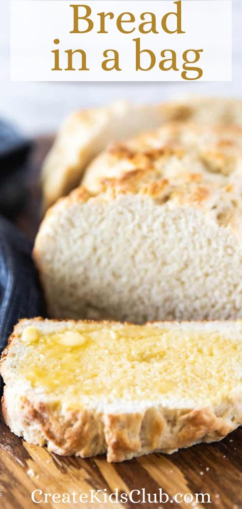 Did you know you can make homemade bread in a ziplock bag? It's a really fun (and tasty!) activity for kids of all ages. This recipe is very easy to make and tastes great even if it's not kneaded as well as it might be by an adult or a mixer. Bread In A Bag Recipe, Bread In A Bag, Bread Alternative, Make Homemade Bread, Homemade Gluten Free Bread, Best Gluten Free Bread, Gluten Free Pumpkin Bread, Baking Recipes For Kids, Bread Alternatives