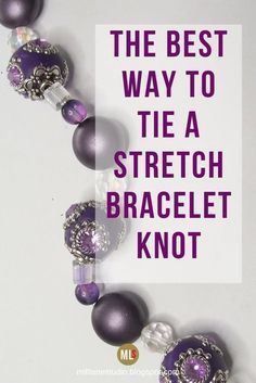 Stretch Bracelet Knot, Stretch Bracelets Diy, Stretch Beaded Bracelets Diy, Bracelet Knot, Bracelets Summer, Making Jewelry For Beginners, Handcrafted Beaded Jewelry, Jewelry Pakistani, Jewelry Knots