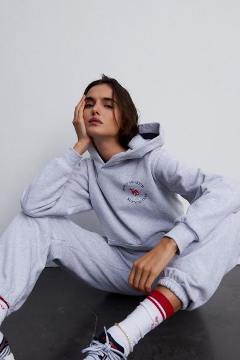 Loungewear Editorial, Athleisure Editorial, Emily Oberg, Quirky Prints, Sport Suit Women, Sweatsuit Set, Sporty Casual, Sailing Outfit, Sporty And Rich