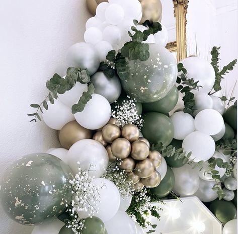 Neutral Balloon Garland With Greenery, Green White And Silver Party Decor, Eucalyptus Balloon Arch, White Balloon Garland With Flowers, Wedding Balloon Garland, Wedding Ballons, Garden Engagement Party, White Engagement Party, Backyard Engagement Parties