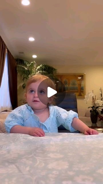 Dr Mamata on Instagram: "So she did it🥰❤️  #cutebaby #cutetalks❤️ #positivemindset #feelpositive19 #reels❤️" Funny Baby Videos Hilarious Kids, Funny Children Videos, Funny Little Kid Videos, Funny Little Kids, Funny Kid Videos, Baby Laughing Video, Funny Toddlers, Funny Kids Videos, Bebe Video