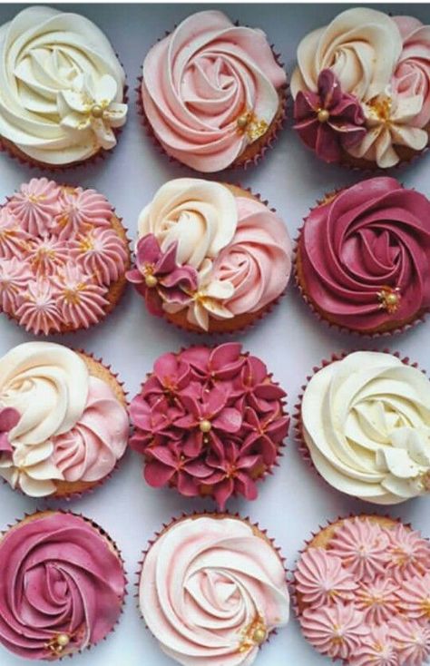 Bridal Shower Cupcakes, Pretty Cupcakes, Wilton Cake Decorating, Cupcake Cake Designs, Buttercream Cupcakes, Floral Cupcakes, Cake Decorating Piping, Beautiful Cupcakes, Wilton Cakes