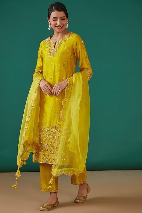 Yellow Pure Spun Silk Hand Embroidered Kurta Set Design by SURBHI SHAH at Pernia's Pop Up Shop 2023 Indian Fashion Designers, Pernia Pop Up Shop, Kurta Set, Ethnic Wear, Pop Up Shop, Set Design, Luxury Fabrics, Indian Fashion, Fashion Designer