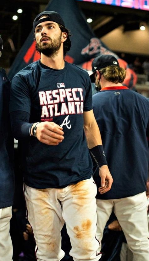 Dansby Swanson Wallpaper, Braves Wallpaper, Atlanta Braves Wallpaper, Mlb Baseball Players, Hot Baseball Players, Dansby Swanson, Braves Baseball, Baseball Boys, Sports Boys