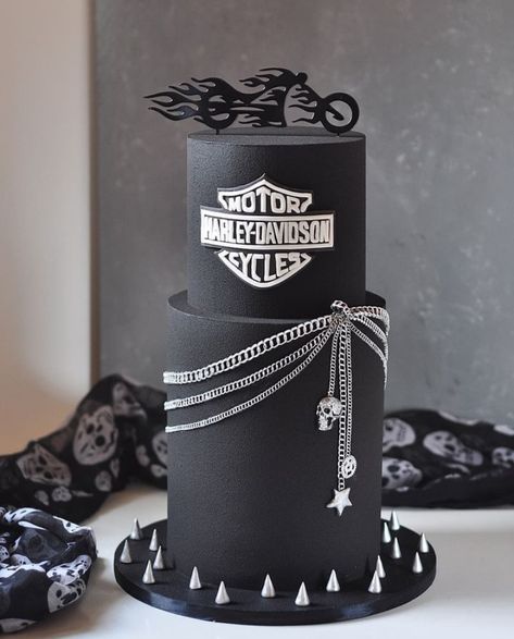 Motorcycle Birthday Cakes, Harley Davidson Cake, 1st Year Cake, Motorcycle Cake, Cake Design For Men, Rock And Roll Birthday, Cinderella Cake, Tall Cakes, Adult Birthday Cakes