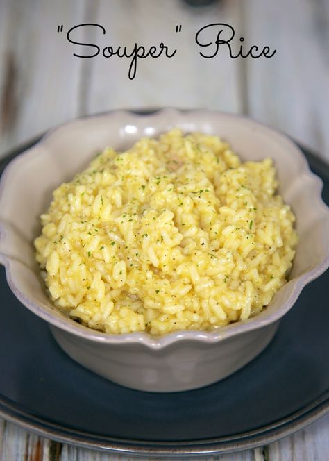 Souper Rice - quick creamy cheater risotto recipe made with minute rice, cream of chicken soup, chicken broth and parmesan cheese - ready in 10 minutes. Rice Cream Of Chicken Soup, Souper Rice, Cream Of Chicken Rice, Soup Chicken Broth, Rice Sides, Rice Cream, Rice Side Dish Recipes, Minute Rice, Soup Chicken