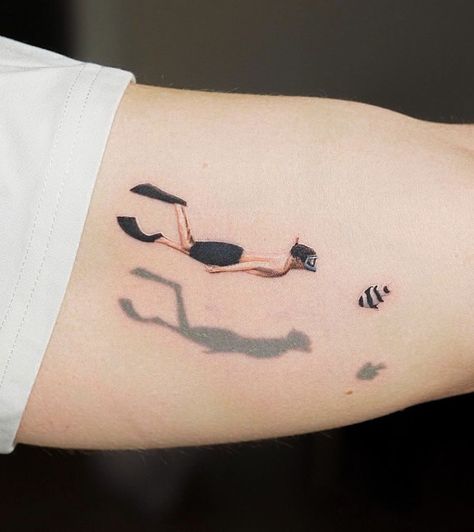 Dog Shadow Tattoo, Weird Art Tattoo, Tattoos With Shadows, Swimming Pool Tattoo, Snorkeling Tattoo, Abstract Dog Tattoo, Snorkel Tattoo, Water Inspired Tattoo, Silly Tattoo Ideas