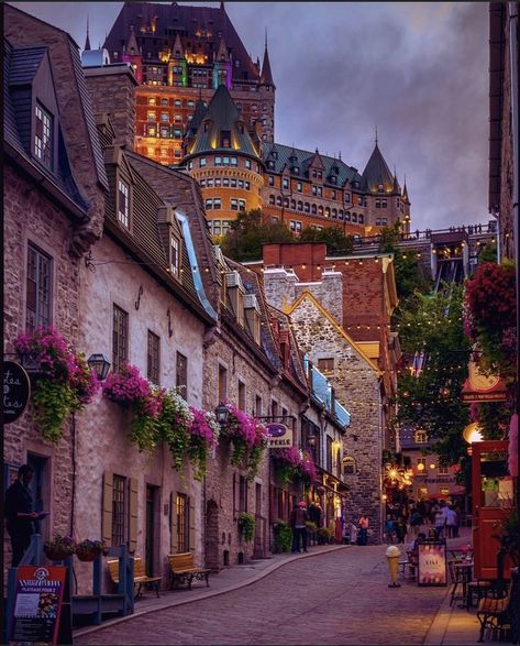 Old Quebec City, Quebec City Canada, Canada Photography, Old Quebec, Foreign Travel, Explore Canada, Winter Scenery, Dream Travel Destinations, Quebec City