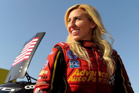 Courtney Force, Female Driver, Female Racers, Keith Moon, Kustom Cars, Rat Rods, Car Ride, Car Humor, Drag Racing