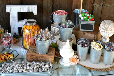 Rustic Wedding Candy Buffet Wedding Candy Ideas, Wedding Candy Bar Ideas, Budget Images, Wedding Candy Bar Buffet, Wedding Table Snacks, Rustic Candy Buffet, Rustic Candy Bar, Candy Station Wedding, Wedding Buffet Table