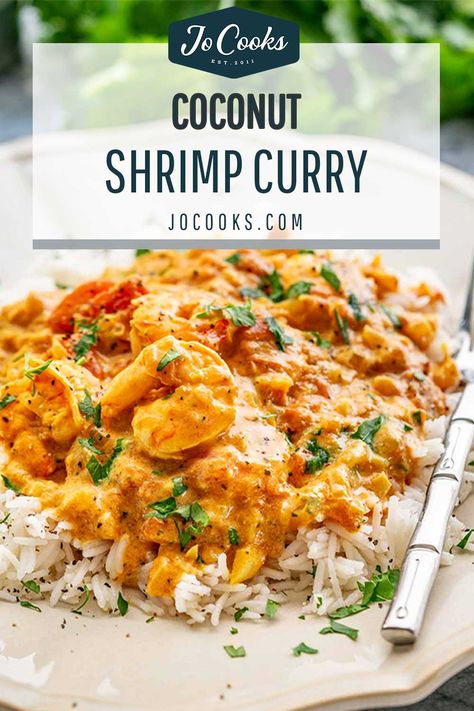 This Coconut Shrimp Curry features delicious shrimp in a coconut curry that's perfect over cooked rice and ready in only 25 minutes! Super easy, one pot and tons of flavors! #shrimpcurry #curry #shrimp Shrimp Coconut Rice, Gourmet Shrimp Recipes, Shrimp Salsa, Coconut Shrimp Curry, Curried Shrimp, Cooking With Turmeric, Coconut Curry Shrimp, Seafood Dinner Recipes, Coconut Shrimp Recipes