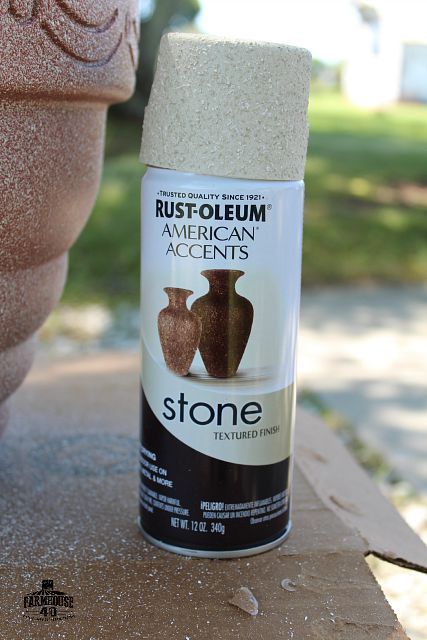 RUST-OLEUM PAINT Stone Spray Paint, Gardening Painting, Textured Spray Paint, Paint Concrete, Gardening Crafts, Light Up Canvas, Textured Paint, Stone Countertop, Plastic Flower Pots