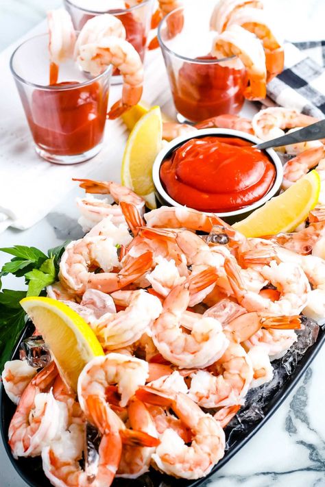 Shrimp Cocktail Sauce Recipe, Shrimp Platter, Strawberry Syrup Recipes, Fresh Shrimp Recipes, Shrimp Dipping Sauce, Shrimp Cocktail Sauce, Homemade Cocktail Sauce, Asian Dipping Sauce, Forest Fairytale