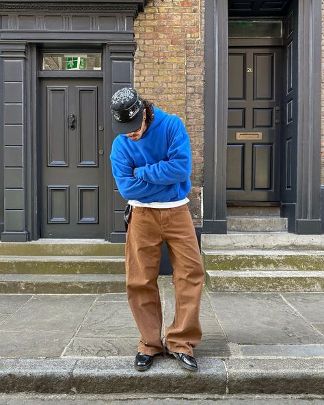 no need to frown, it’s just blue and brown … outfit info 📝 Hat: @cavempt Shades: Thrifted @rayban Hoodie: @yzy x @ukgap via @ebay_uk Jeans: @calvinklein via @vinted Shoes: @drmartensofficial #streetstyle #thriftstyle #widelegpants #loafers #widelegjeans #yeezy #vintagestyle #drmartens Stovepipe Jeans Outfit, Blue And Brown Outfit, Outfit Info, Brown Outfit, Blue And Brown, Casual Fits, Dr. Martens, Wide Leg Jeans, Jean Outfits