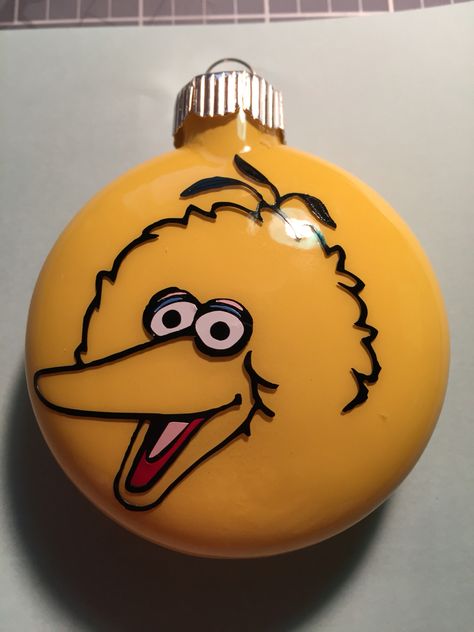 Big Bird ornament/Muppets/ crafting Elmo Christmas Ornament, Christmas Orbs, Lightbulb Art, Disney Christmas Tree Decorations, Lightbulb Crafts, Vinyl Christmas Ornaments, Elmo Christmas, Character Ornaments, Sesame Street Christmas