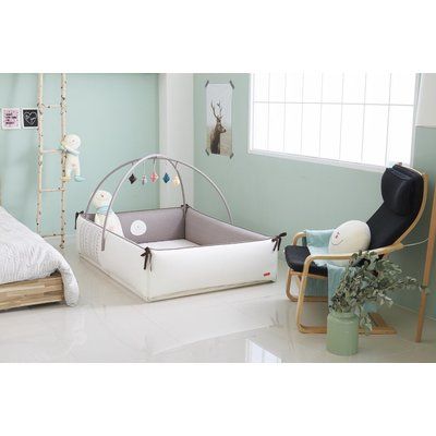 Modern Kids Room Design, Montessori Infant Room, Indoor Ideas, Kids Flooring, Modern Kids Room, Floor Safe, Soft Flooring, Play Mats, Baby Cot