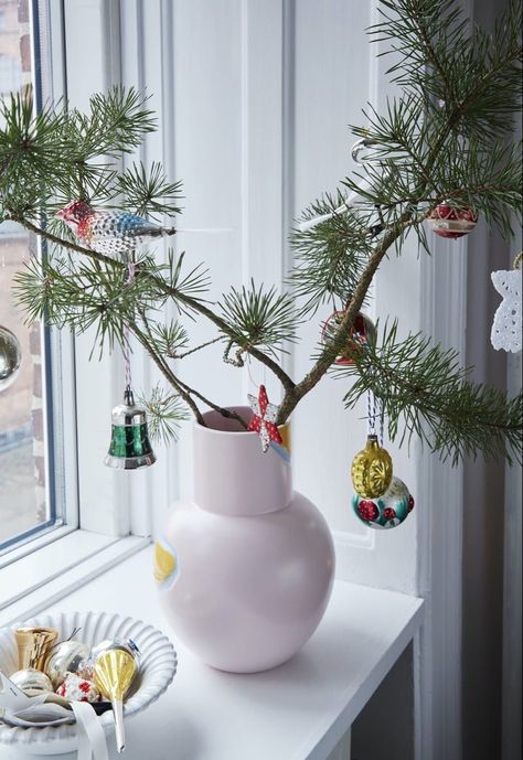 Danish Christmas Decorations, Branches In A Vase, Huge Christmas Tree, Copenhagen Christmas, Gentle Style, Christmas Branches, Danish Christmas, Christmas Vases, Christmas Tree Branches