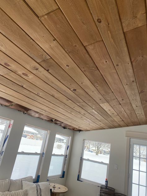 Planked Ceiling, Stained Shiplap, Ceiling Diy, Ceiling Remodel, Wood Plank Ceiling, Shiplap Boards, Shiplap Ceiling, Tongue And Groove Ceiling, Plank Ceiling