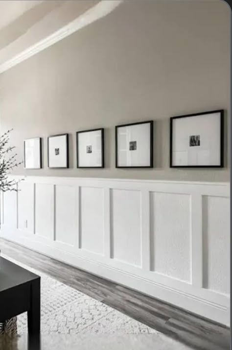 Board And Batten Long Entryway, Modern Wainscoting Ideas Bedroom, Wainscoting Office, Lambriseringen Gang, Costal Farmhouse, Wainscoting Kits, Wainscoting Hallway, Wall Molding Design, Hallway Door