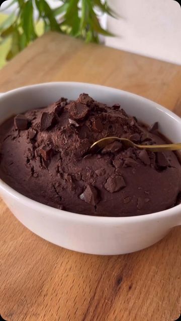 Chocolate Drops, Instant Oats, Brownie Recipe, Baked Oats, Vegetable Drinks, Chocolate Tart, Oat Flour, Chocolate Bars, Cake Flour