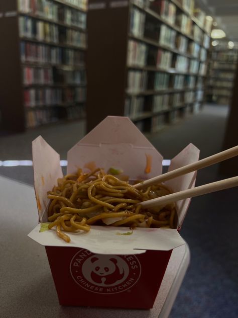 Panda Express Noodles, Panda Express Aesthetic, Chinese Takeout Aesthetic, Aesthetic Asian Food, Fav Food, Panda Express, Food Babe, Delicacy Food, Homemade Snacks