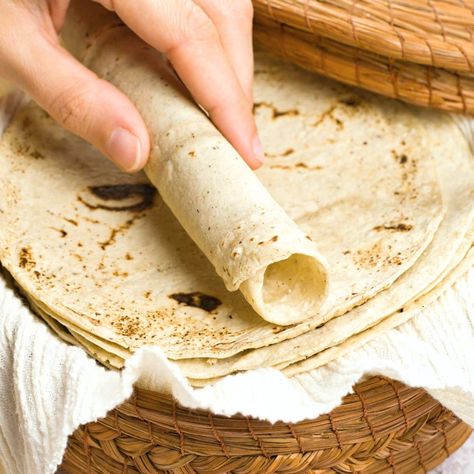 Gluten Free Corn Tortillas, Making Tacos, Food Meaning, Oat Bread, Gluten Free Dinner Recipes, Homemade Corn Tortillas, Almond Bread, Bread Dishes, Corn Meal