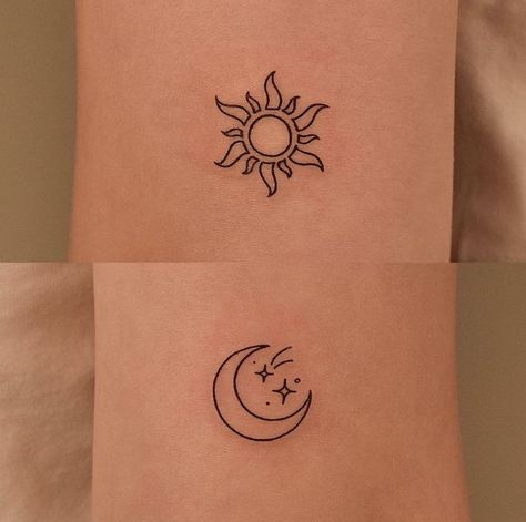 Sun And Moon Tattoos, Tattoo Sonne, Luna Tattoo, Maching Tattoos, Cute Matching Tattoos, Matching Friend Tattoos, Moon Tattoos, Sun Tattoos, Friendship Tattoos