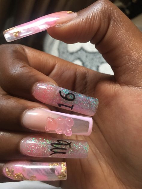 Virgo Pink Nails, Sweet 16 Nails Pink And Black, Birthday Nails With Number 15, 33 Birthday Nails, Nail For Birthday Ideas, Birthday Nails For Virgos, Long Acrylic Nails Birthday Set Pink, Cute Sweet 16 Nails, Virgo Themed Nails