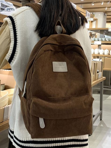 Brown Backpack Aesthetic, Brown School Backpack, Brown School Bag, Brown Backpack, Stylish School Bags, Functional Backpack, Backpack Patches, Brown Backpacks, Backpack For Teens