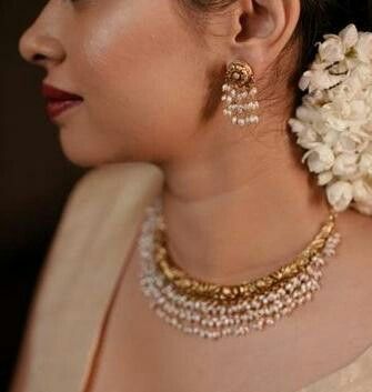 Kante With Guttapusalu, Polka Jewellery Indian, Pearl Jewellery Indian, Neck Jwellary Design, Simple Guttapusalu Necklace, Indian Beaded Jewelry, Small Pearls Indian Jewellery, Pearl Choker Necklace Indian Gold, Pearl Indian Jewellery