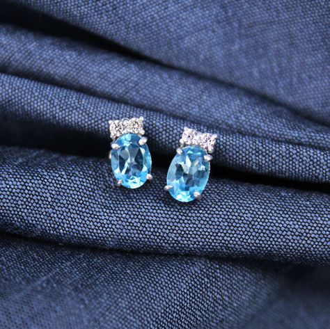 Wedding Earrings Studs, Unique Studs, Wedding Studs, Blue Topaz Earrings, Topaz Earrings, Gemstone Studs, Swiss Blue Topaz, Fine Earrings, Blue Gemstones