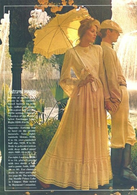 1970s Romance, Gonzales Texas, Edwardian Aesthetic, Rowley Jefferson, Prairie Dresses, Patti Hansen, Vintage Prairie Dress, Jerry Hall, Fashion Decades