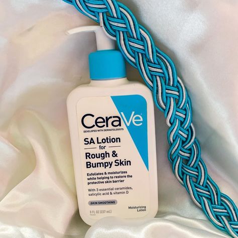 Ash ♡ | Beauty Enthusiast on Instagram: “Cerave SA Lotion for Rough & Bumpy Skin 💙 🔷Exfoliates and moisturizes while helping to restore the protective skin barrier 🔷Contains…” Cerave Sa Lotion For Rough & Bumpy Skin, Cerave Sa Lotion, Cerave Sa Cleanser, Salicylic Acid Cleanser, Rough Bumpy Skin, Bumpy Skin, Vitamins For Skin, Unclog Pores, Lactic Acid