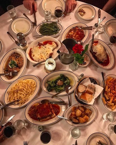 The 15 Oldest (& Coolest) Restaurants In NYC Nyc Italian Restaurants, Eating Out Aesthetic Restaurant, Italian Cuisine Aesthetic, Italian Food Table, Italian Food Astethic, Italian Food Aethstetic, Italian Dinner Aesthetic, Dinner Aesthetic Restaurant, Fancy Restaurant Food