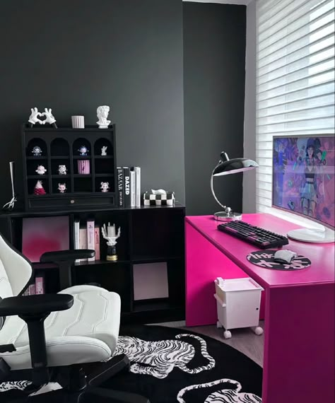 Pink Black Office, Pink And Black Room Aesthetic, Hot Pink Desk, Black Themed Bedroom, Pink And Black Room, Black And Pink Room, Girlie Apartment, Apartment Decorating Room, Room Ideas Pastel