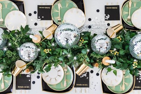 My Favorite Mixed Metallic New Year's Eve Party Inspiration Metallic New Years Party, Silver And Gold New Years Eve Party, New Year’s Eve House Party Decor, Diy New Year’s Eve Ball Drop, Star Theme New Year Eve. Table, Gold Drinks, Pop Fizz Clink, Fringe Backdrops, Nye Party