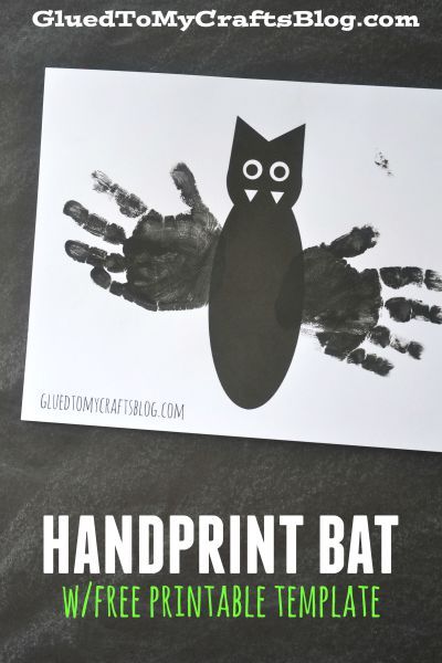 Handprint Bat Kid Craft Idea w/free printable template Bats Crafts Preschool, Bats Activities, Bat Craft, Keepsake Ideas, Fall Classroom, Keepsake Crafts, Fun Halloween Crafts, Halloween Preschool, Fall Preschool