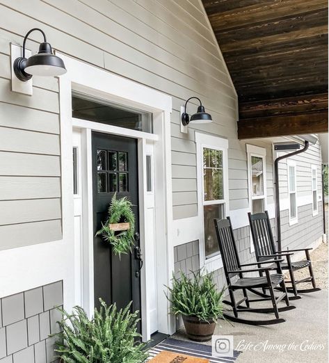 Top Sherwin Williams Paint - Jennifer Decorates Light Grey House White Trim, Top Sherwin Williams Paint Colors, Light Gray House Exterior, Black Outdoor Planters, Light Grey House, Outdoor House Colors, Exterior Paint Sherwin Williams, Sherwin Williams Exterior Paint Colors, Door Planters