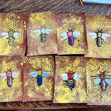 Life Cycle Art Projects For Kids, Homeschool Homestead, Bees Craft, Bee Crafts For Kids, All About Bees, Bee Utiful, Bee Activities, Mini Beasts, Yellow Crafts