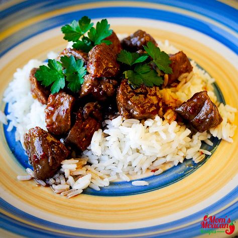 Carne Adobada Recipe (Red Chile Pork Stew) – Mom's Mexican Recipes Adobada Recipe Pork, Adobada Recipe, Red Chile Pork, Carne Adobada, Red Wine Recipe, Recipe Pork, Instagram Recipes, Pork Stew, Red Chile