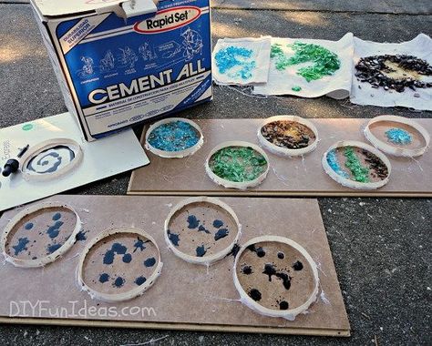 Cement All, Diy Planters Indoor, Cement Jewelry, Concrete Coasters, Cement Design, Diy Beton, Cement Diy, Concrete Jewelry, Cement Art