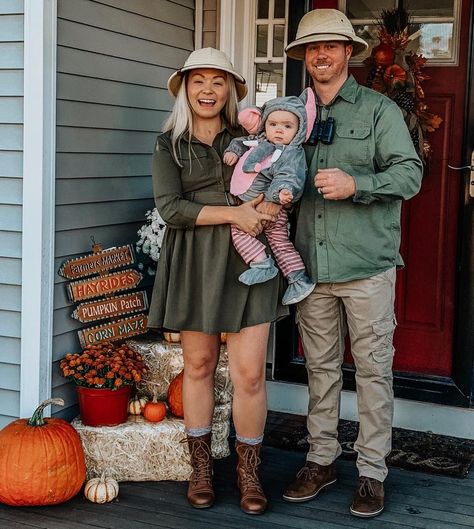 Matching Costumes For Family Of 3, Zookeeper And Animals Family Costume, Family Safari Halloween Costumes, Baby Girl Family Halloween Costumes, Jungle Theme Birthday Party Outfit, Family Safari Costume, Monkey Family Costume, Safari Family Halloween Costumes, Zoo Family Halloween Costume