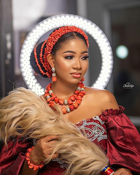 Igbo Bride Traditional Weddings, Nigerian Traditional Dresses, Edo Brides, Igbo Traditional Wedding, Igbo Bride, Nigerian Culture, Nigerian Traditional Wedding, Bride Head, Igbo Wedding