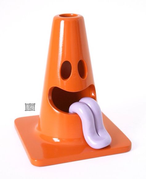 Traffic Cone, Art Toys Design, Vinyl Art Toys, Toy Sculpture, ดินปั้น Polymer Clay, Tanah Liat, 3d Modelle, Toy Art, Room Deco