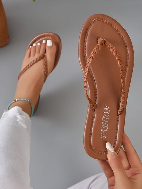 Ladies Leather Slippers, Female Slippers And Sandals, Female Palm Slippers Design, Elegant T-strap Sandals With Leather Footbed For Summer, Ladies Chappal Design, Ladies Chappal Footwear, Stylish Shoes Heels, Pretty Sandals, Fashion Shoes Sandals